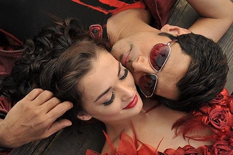 படத் தலைப்பில் திடீர் மாற்றம்: ஐ அப்டேட்ஸ்