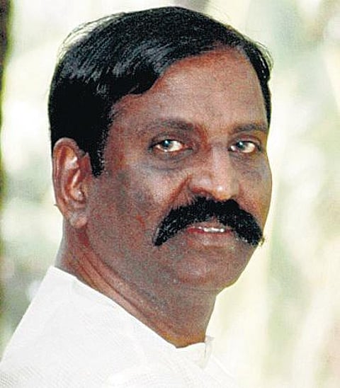 கவிஞர் வைரமுத்துக்கு எம்.ஏ.சிதம்பரம் விருது: இலக்கிய சேவைக்காக வழங்கப்படுகிறது