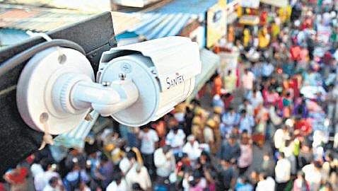 தீபாவளி: தி.நகர், புரசை, பாரிமுனையில் கூடுதல் பாதுகாப்பு