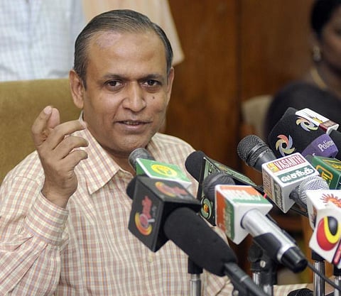 வாக்காளர் பட்டியலில் பெயர் சேர்க்க நாளை சிறப்பு முகாம்: தமிழகம் முழுவதும் காலை 10 மணி முதல் மாலை 5 மணி வரை நடக்கிறது
