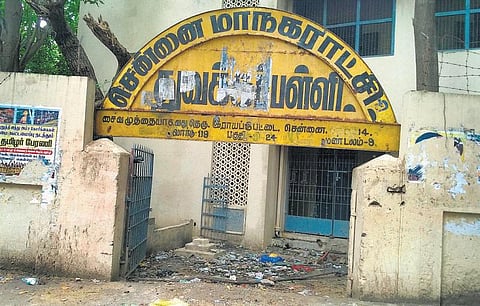 சமூக விரோதிகளின் புகலிடமாக மாறிய மாநகராட்சிப் பள்ளி கட்டிடம் - மீண்டும் பயன்பாட்டுக்கு வருமா?