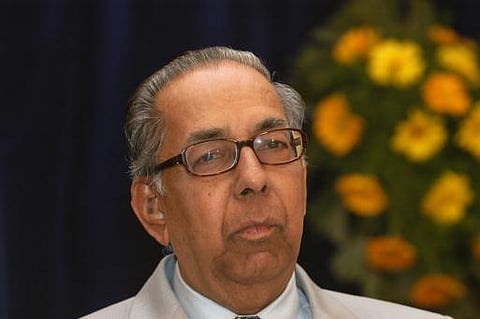 ஜெயலலிதா ஆதரவாளர்கள் என்னை மிரட்டினார்கள்: முன்னாள் அரசு வழக்கறிஞர் ஆச்சார்யா குற்றச்சாட்டு