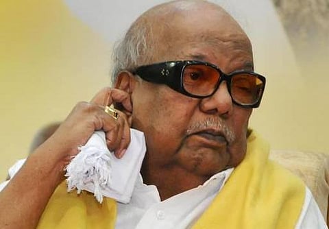 சிறப்பு இருக்கை வசதி கிடைக்காத நிலையிலும் சட்டப் பேரவைக்கு வர கருணாநிதி திட்டம்?- திமுக தரப்பில் தீவிர ஆலோசனை