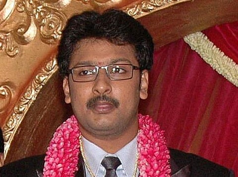 ஜாமீன் நிபந்தனையைத் தளர்த்தினால் துரை தயாநிதி வெளிநாட்டுக்கு தப்பிவிடுவார்: உயர் நீதிமன்றத்தில் விசாரணை அதிகாரி மனு