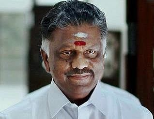 அரசு கேபிள் டிவிக்கு டிஜிட்டல் உரிமம் வழங்க வேண்டும்: அருண் ஜேட்லிக்கு ஓ.பன்னீர்செல்வம் கடிதம்