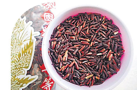 இனிக்கும் சிவப்புக் கவுணி