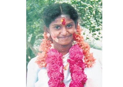 நித்யானந்தா ஆசிரமத்தில் இறந்த இளம்பெண் சடலம் மீண்டும் பிரேத பரிசோதனை