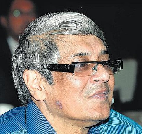 நிதி ஆயோக் அமைப்பில் பிபேக் தேப்ராய் இணைந்தார்