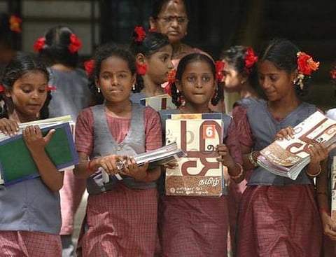எளிமையிலிருந்து கடினத்தை நோக்கி....