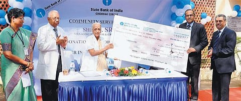 அடையாறு புற்றுநோய் ஆராய்ச்சி மையத்துக்கு உபகரணங்கள் வாங்க ரூ.83 லட்சம் நிதியுதவி: பாரத ஸ்டேட் வங்கி சார்பில் வழங்கப்பட்டது