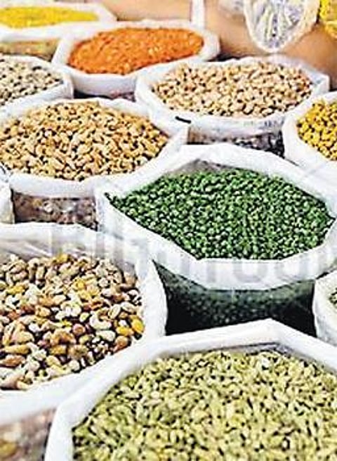 பருப்பு, எண்ணெய் இறக்குமதிக்கு கட்டுப்பாடுகள் அதிகரிக்குமா?
