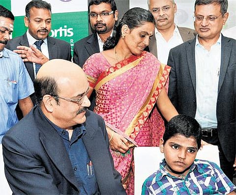வலிப்பு நோயால் பாதிக்கப்பட்ட 7 வயது சிறுவனுக்கு சிக்கலான அறுவை சிகிச்சை: சென்னை ஃபோர்டிஸ் மலர் மருத்துவமனை சாதனை