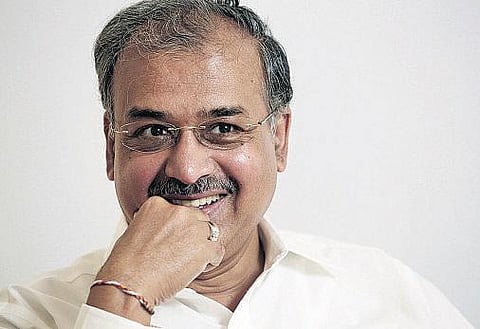 முகேஷை விஞ்சினார் திலிப் சாங்வி