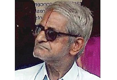 கார் கண்ணாடியை உடைத்ததாக டிராபிக் ராமசாமி கைது