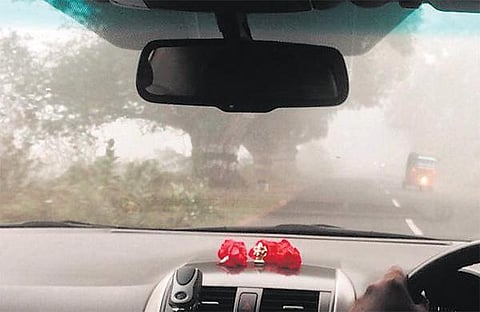டெல்டா பகுதிகளில் மூடுபனிக்கு சூரியப் புள்ளிகள்தான் காரணமா?- ஆய்வு நடப்பதாக சூரியவியல் விஞ்ஞானி தகவல்