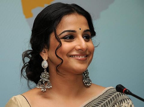 விராட் கோலியின் ஆட்டத்துக்கு அனுஷ்கா மீது பழி சுமத்துவது நியாயமில்லை: வித்யா பாலன் ஆவேசம்