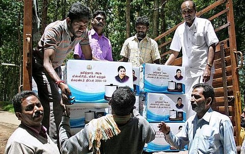 தமிழக இலவசத் திட்டங்களும் நிதி ஆதார விளைவுகளும்