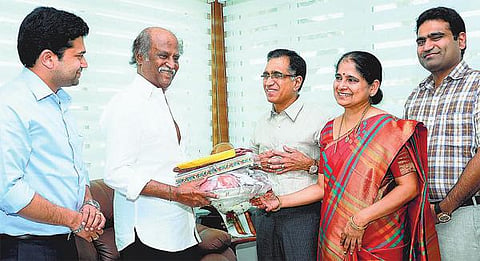 இதுக்கு மேல புண்ணியம் பண்றதுக்கில்லை! - நகைக் கடை அதிபர் பற்றி ரஜினிகாந்த் நெகிழ்ச்சி