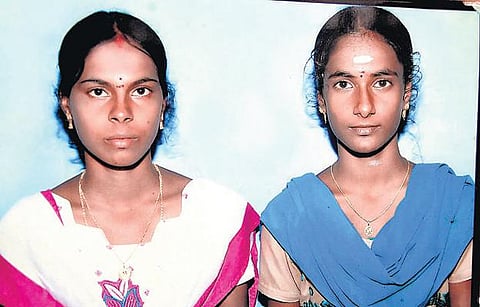 சிவகங்கை, முதுகுளத்தூரில் பலத்த மழை: மின்னல் தாக்கி சகோதரிகள் உட்பட 3 பேர் பலி