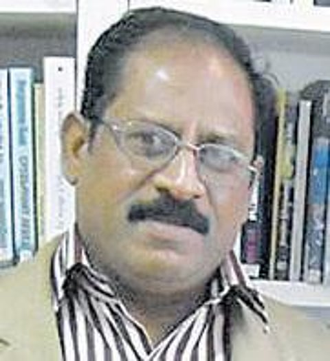 இப்போது படிப்பதும், எழுதுவதும் - ஜி.குப்புசாமி, மொழிபெயர்ப்பாளர்