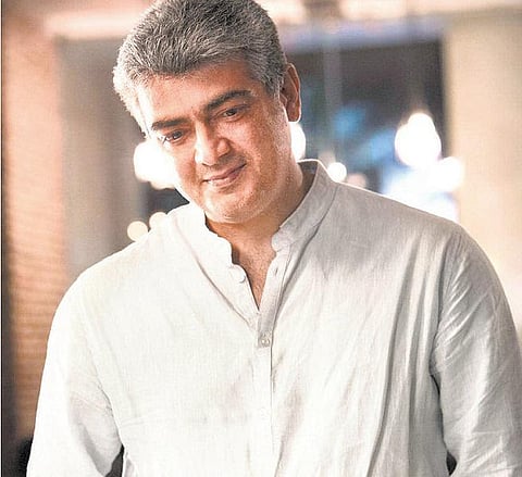 ஆடை மேடை: அஜித்- காட்டன் காதலர்