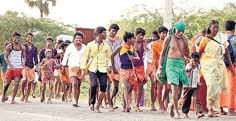 இன்று வைகாசி விசாகத் திருவிழா: திருச்செந்தூரில் குவியும் பக்தர்கள்