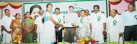 குழந்தை தொழிலாளர் எதிர்ப்பு தினம் - காஞ்சிபுரத்தில் விழிப்புணர்வு கூட்டம்: திருவள்ளூரில் உறுதிமொழி ஏற்பு