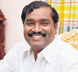 சூறைக்காற்றால் பயிர்சேதம் அடைந்த விவசாயிகளுக்கு இழப்பீடு தொகை வழங்கிடுக: வேல்முருகன்