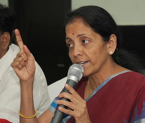 காங்கிரஸ் நிலச்சட்டத்தை விட பாஜக சட்டத்தினால் விவசாயிகள் பலனடைவர்: நிர்மலா சீதாராமன்
