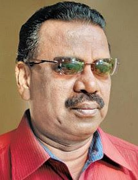 இப்போது படிப்பதும் எழுதுவதும் - சுரேஷ்குமார் இந்திரஜித்