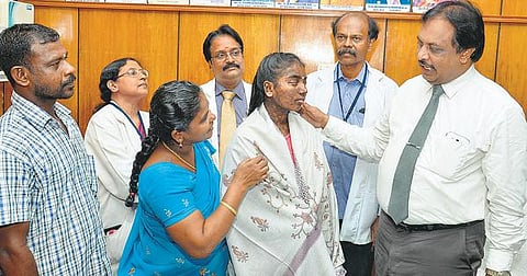 10 லட்சம் பேரில் ஒருவரை தாக்குற தோல் நோயால் பாதிக்கப்பட்ட மாணவி குணமடைந்தார்: ஸ்டான்லி அரசு மருத்துவமனை சாதனை
