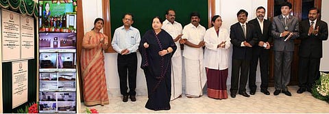 கோயம்பேடு உள்ளிட்ட 352 பேருந்து நிலையங்களில் பாலூட்டும் தாய்மார்களுக்கு தனி அறை: முதல்வர் திறந்துவைத்தார்