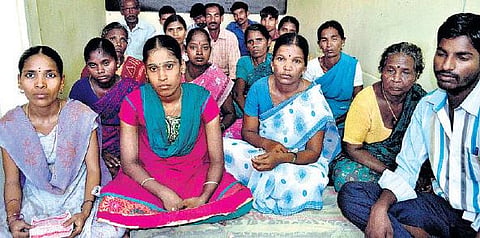 ஆந்திர சிறைகளில் 2 ஆண்டுகளாக விசாரணையின்றி வாடும் கல்வராயன்மலையைச் சேர்ந்த 343 பழங்குடியின மக்கள்: சிறையிலேயே 2 பேர் உயிரிழந்ததாக உடல்கள் ஒப்படைப்பு