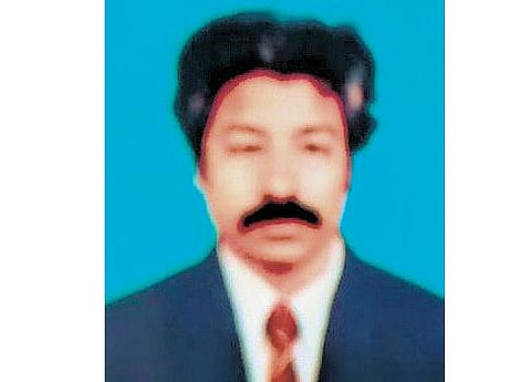 ‘ஒரு விரல்’ கிருஷ்ணாராவ் மகன் மர்ம சாவு: பூட்டிய வீட்டில் இருந்து சடலமாக மீட்பு