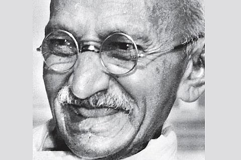 காந்தியும் ஆகஸ்ட் 15-ம் தேதியும்