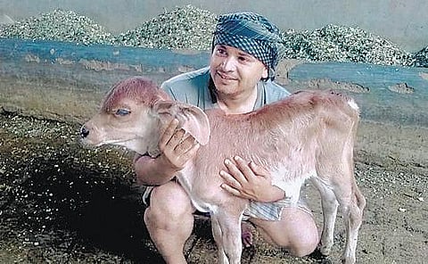 கோசாலை பராமரிக்கும் முஸ்லிம்கள்
