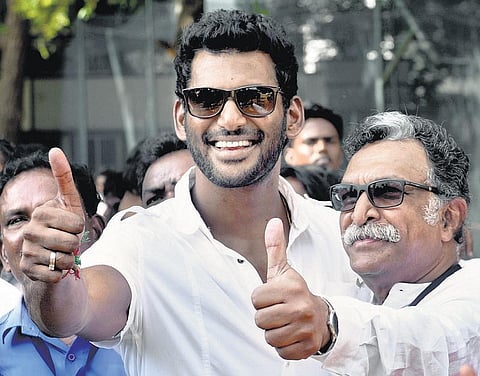 திரைவெளிச்சம்: காத்திருக்கும் சரத்குமார் அணி?