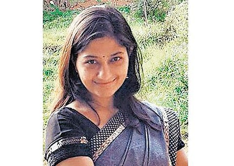 பெண் எழுத்தாளருக்கு கொலை மிரட்டல்: கர்நாடகாவில் தொடரும் அச்சுறுத்தல்