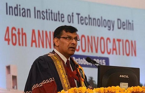அவசரகதி தடை விதிப்புகளால் வளர்ச்சி பாதிக்கும்: மத்திய அரசுக்கு ரகுராம் ராஜன் சூசக எச்சரிக்கை