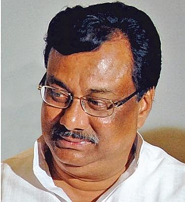 வேலை செய்யாத மாவட்டத் தலைவர்களை பொம்மைகளாக அழகு பார்க்க முடியாது: ஈ.வி.கே.எஸ். இளங்கோவன் ஆவேசம்