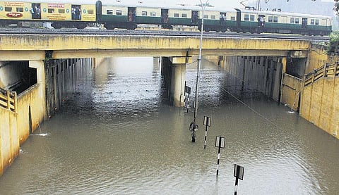 சுரங்கப் பாதைகளால் சென்னையில் இயல்பு வாழ்க்கை பாதிப்பு