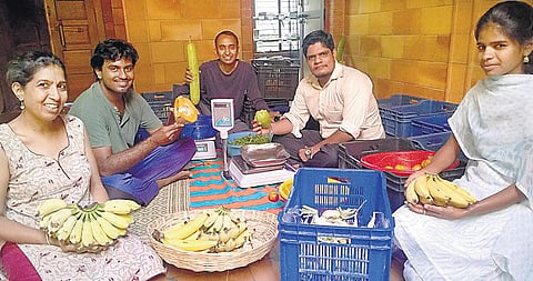 வீட்டுக்குள் ஓர் இயற்கை பண்ணை இயக்கம்