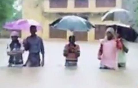 வெள்ளத்தில் சென்னை வெள்ளம்: ஒரு கனத்த ஏக்கப் பாடல்