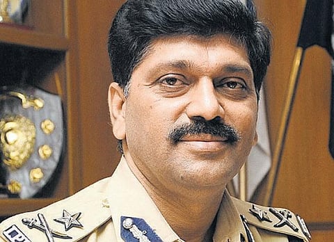 கைகொடுக்கும் வாட்ஸ்ஆப்: மதுரையில் குறைந்தன கொலைக் குற்றங்கள்