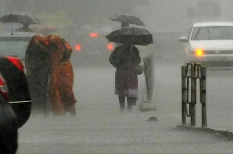 சென்னையில் மீண்டும் தொடர் மழை: வாகன ஓட்டிகள் அவதி