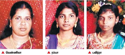 பேருந்து மோதியதால் விபரீதம்: குளத்தில் கார் மூழ்கி தாய், மகள்கள் பலி