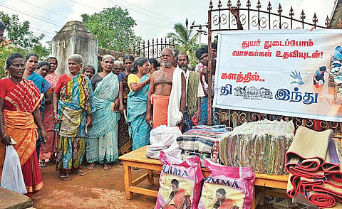 களத்தில் தி இந்து: கடலூர் மக்களுக்கு ‘காலத்தால் செய்த உதவி’
