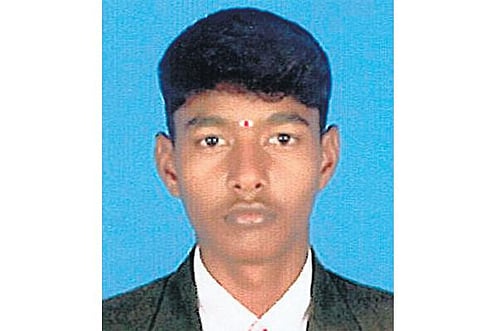 சாலை விபத்தில் மூளைச்சாவு அடைந்த இளைஞரின் உடல் உறுப்புகள் தானம்: 4 பேருக்கு மறுவாழ்வு