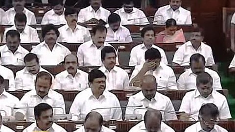 நாடு முழுவதும் அமல்படுத்தாத நிலையில் தமிழகத்தில் மதுவிலக்கு சாத்தியமில்லை: சட்டப்பேரவையில் அமைச்சர் விளக்கம்
