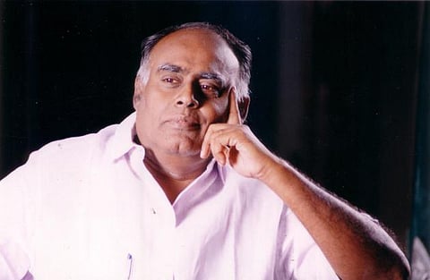அதிமுக கட்சியிலிருந்து பழ.கருப்பையா நீக்கம்